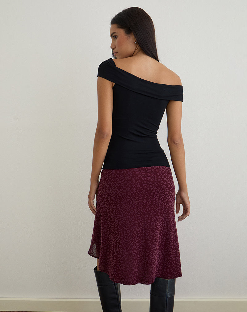 Image of Cuthbe Off The Shoulder Twist Top in Black