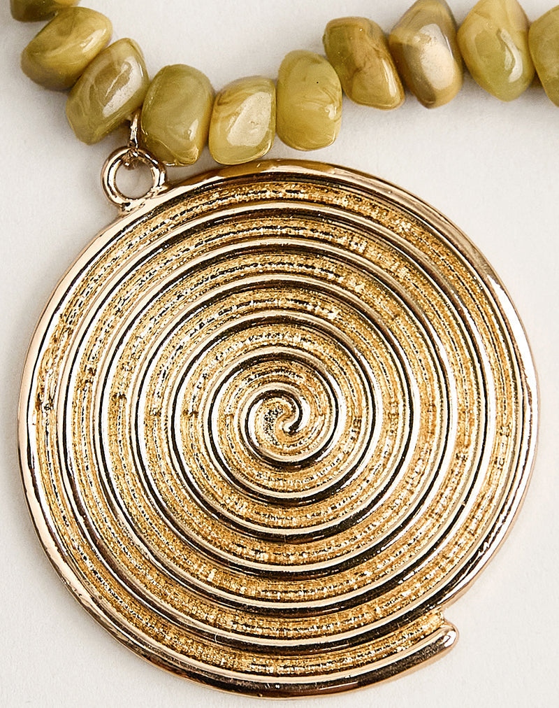 Image of Green Bead Necklace with Gold Pendant
