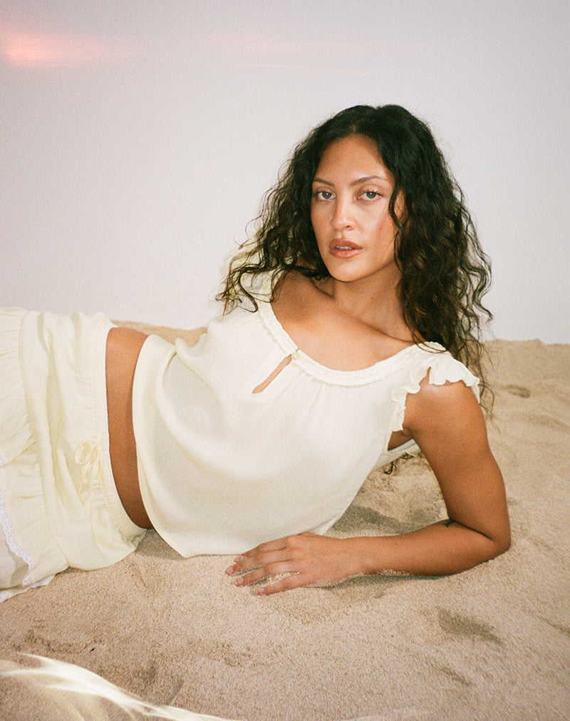 Image of Merisso Scoop Neck Keyhole Top in Crinkle Butter Yellow